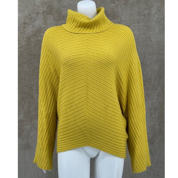 Moth Anthropologie Sweater Womens Small Gold Knit Tisbury Turtleneck Oversized - Picture 1 of 12